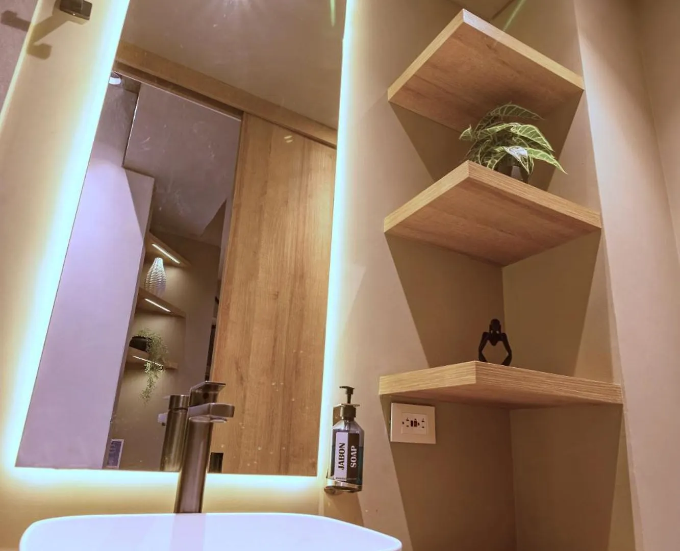 Acogedor Apartamento Con Piscina En Bogota 0*,  Colombia